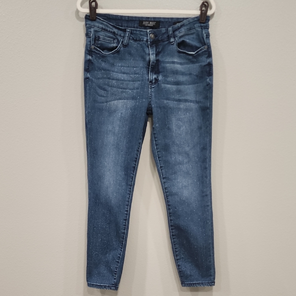Judy Blue "Relaxed Fit" Skinny Jeans